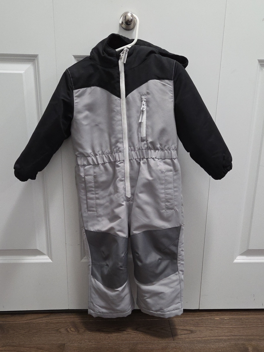Swiss Tech Black and Grey Kids 1 Piece Snow Suit